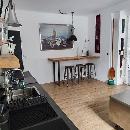Apartment Big Windows Praha Bagian luar foto